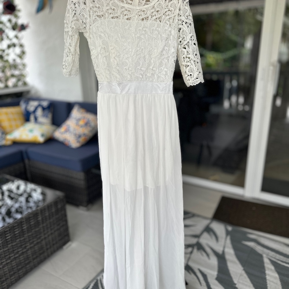 Elegant White Lace Dress